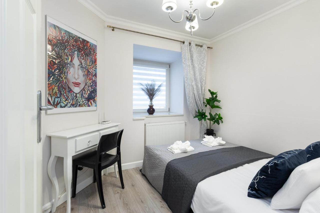 Luxe Living Boutique Pilsudskiego 11 Apartment Красков Екстериор снимка