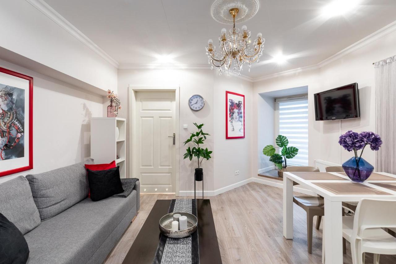 Luxe Living Boutique Pilsudskiego 11 Apartment Красков Екстериор снимка